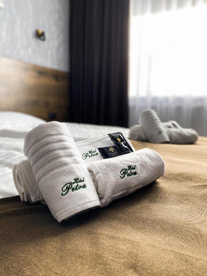 הרבוצ'יסה Hotel Petra מראה חיצוני תמונה