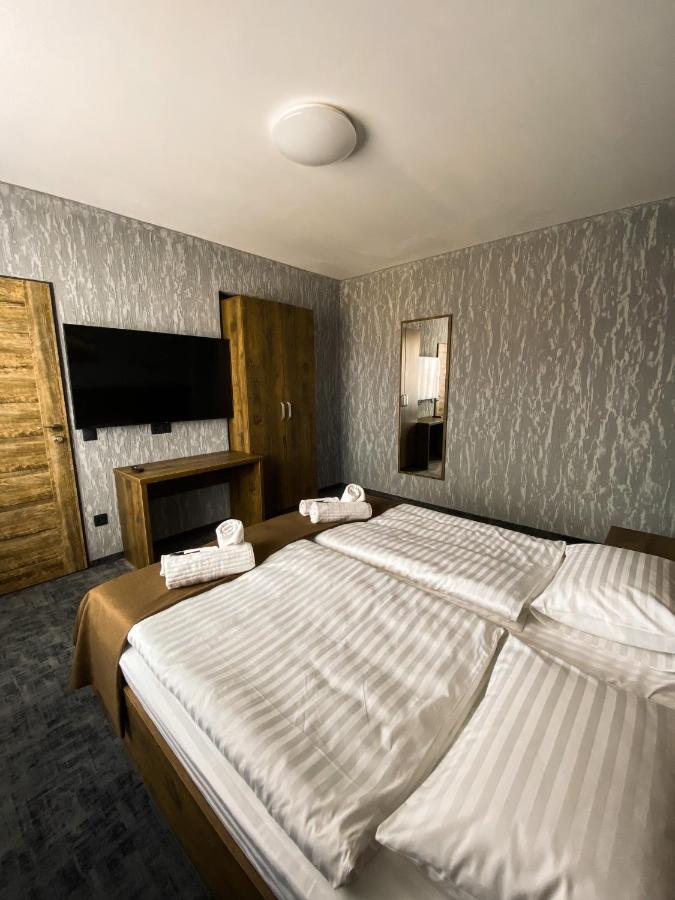הרבוצ'יסה Hotel Petra מראה חיצוני תמונה