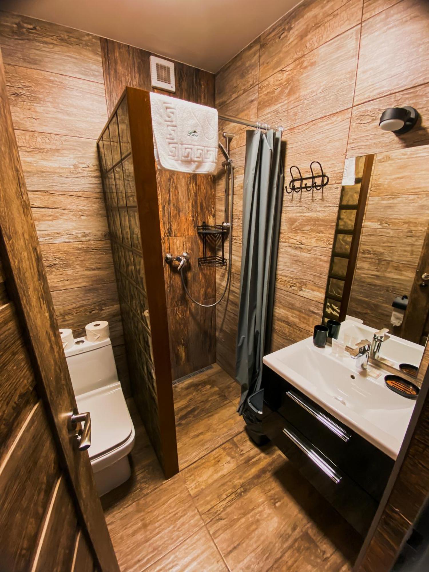 הרבוצ'יסה Hotel Petra מראה חיצוני תמונה