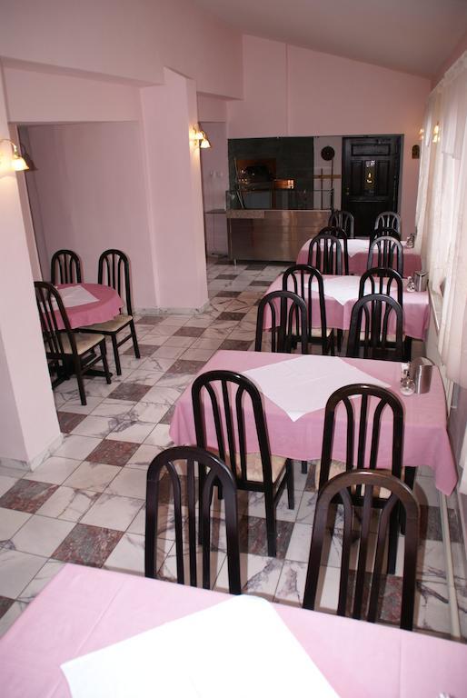 הרבוצ'יסה Hotel Petra מראה חיצוני תמונה
